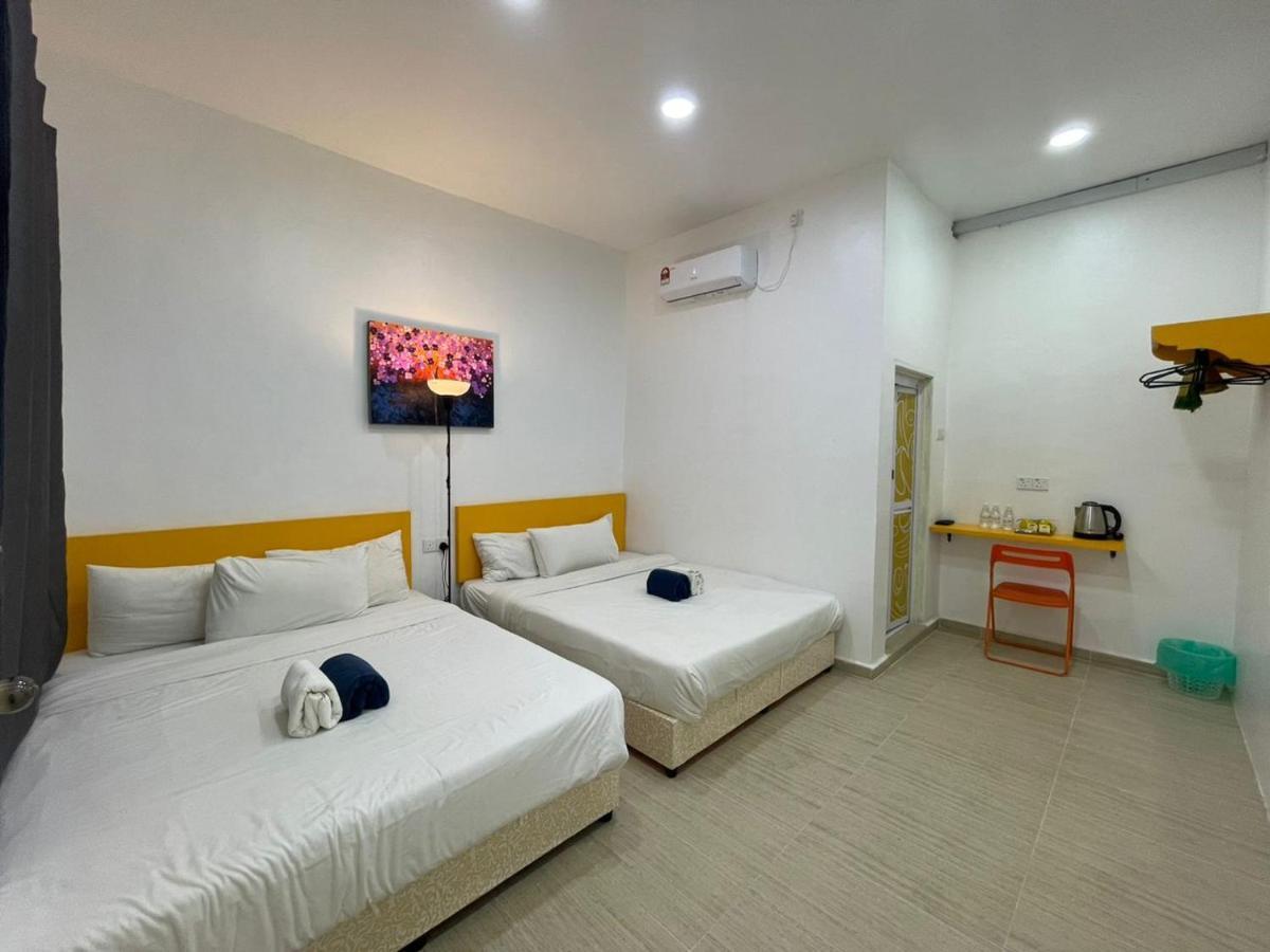The Serai Cottage Transit Hotel Kampong Gong Badak Dış mekan fotoğraf