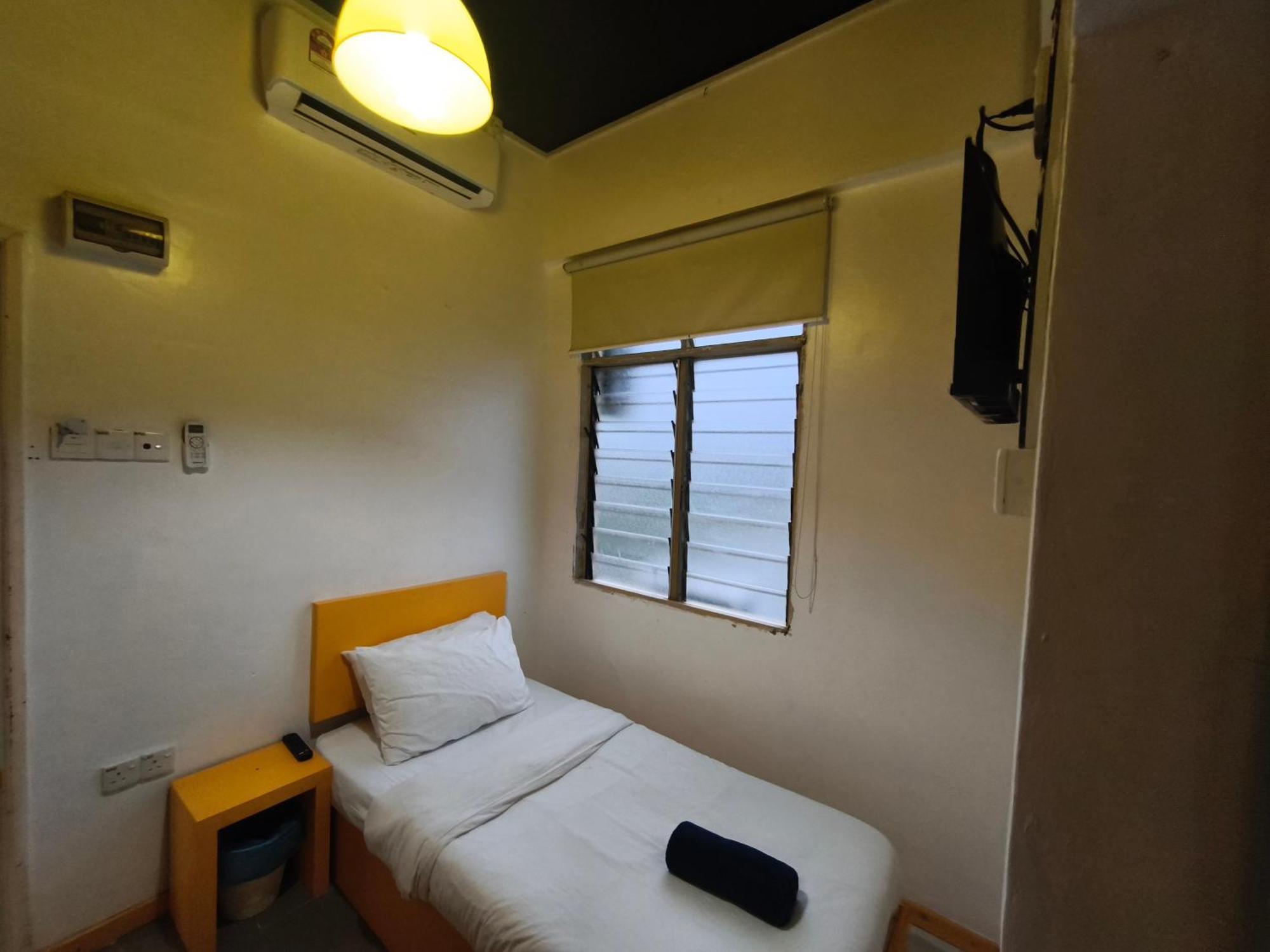 The Serai Cottage Transit Hotel Kampong Gong Badak Oda fotoğraf