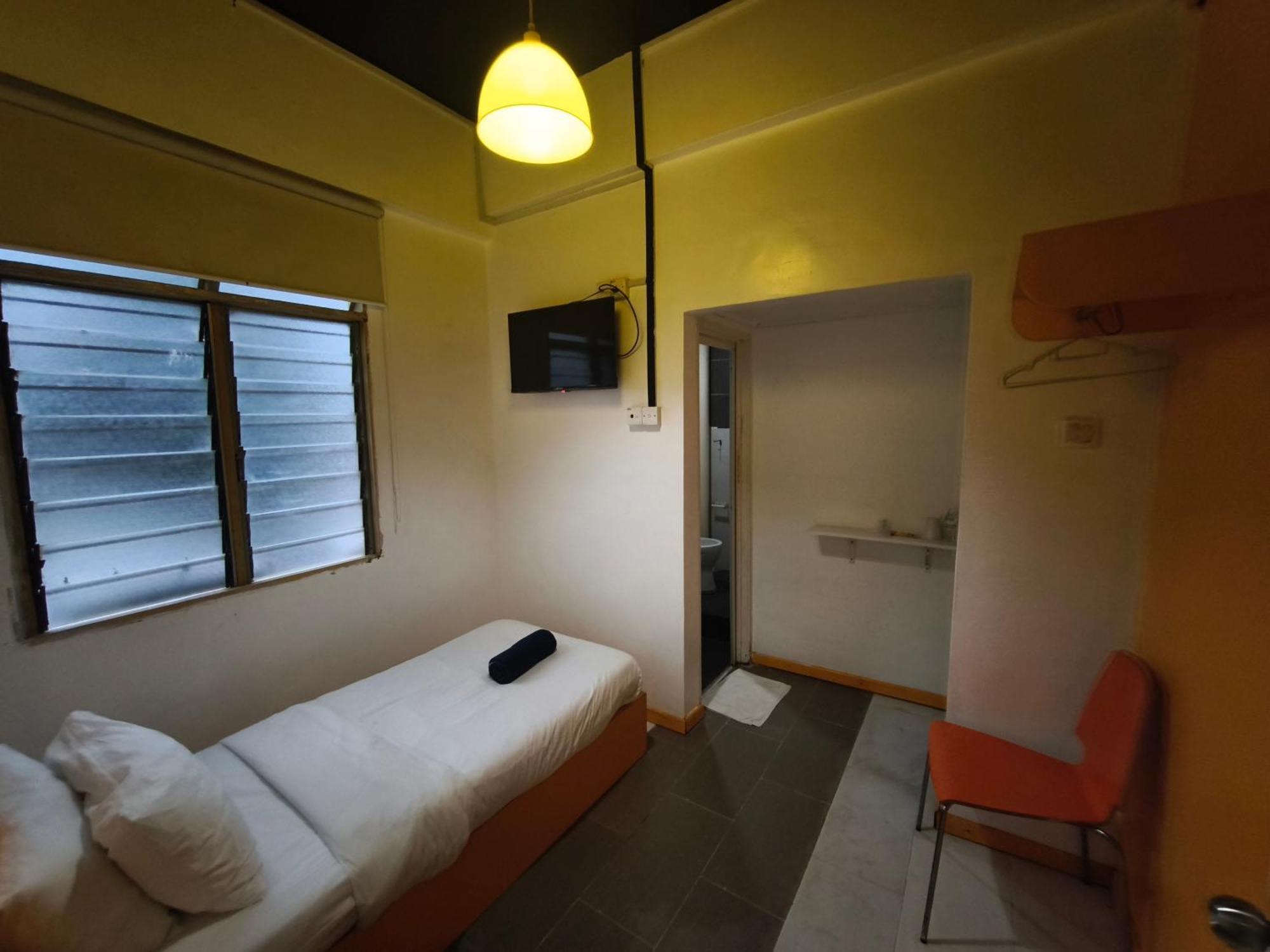 The Serai Cottage Transit Hotel Kampong Gong Badak Oda fotoğraf